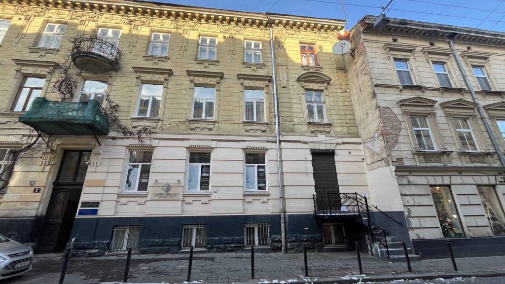 Продаж приміщення на вул. Поповича