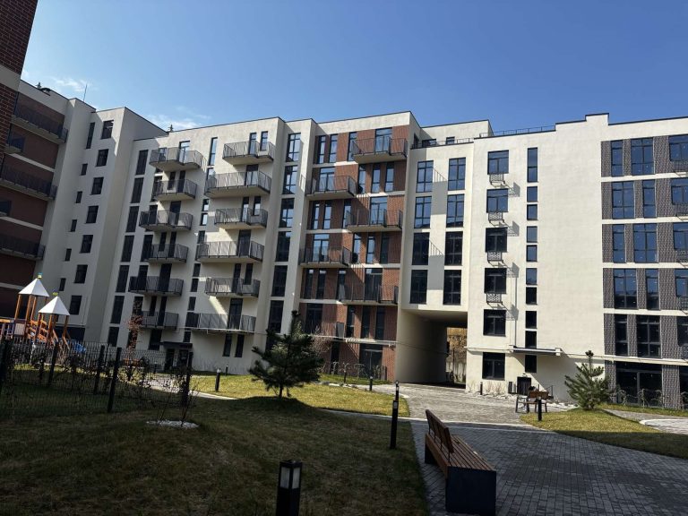 Продаж квартири в м. Винники
