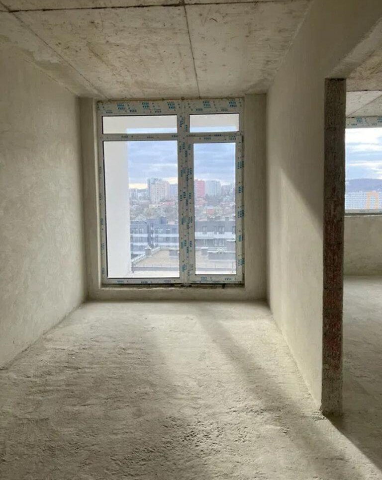 Продаж квартири на вул. Топольна